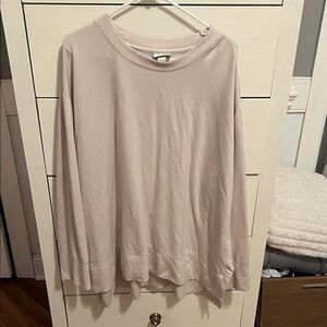 Ava & Viv Cream Sweatshirt